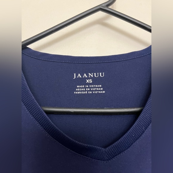 Jaanuu Scrub Set in Navy - Picture 7 of 10